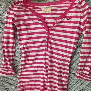 Cute Hollister Shirt